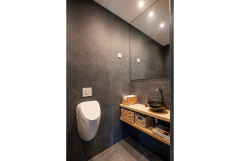 Haarweg 14  toilet (1400 x 940 px)