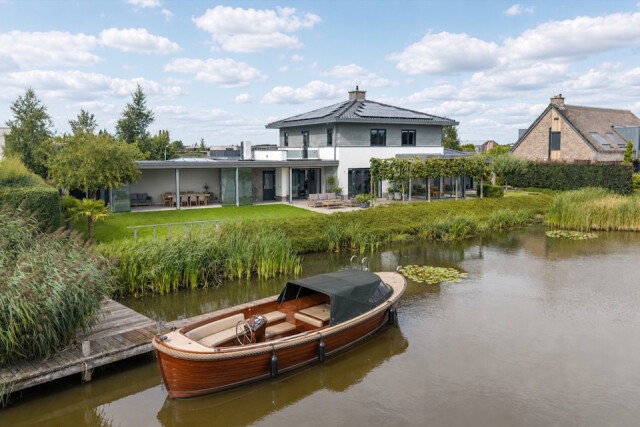 Wonen aan het water   Blauwstad   Freya 11   carrousel  Lekker Praktisch Wonen